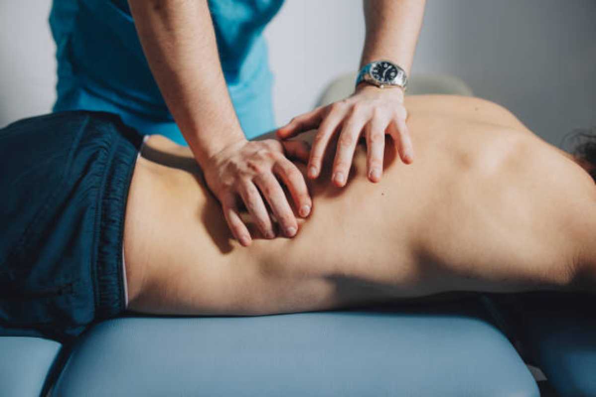 Physiotherapy In Chaukbazar