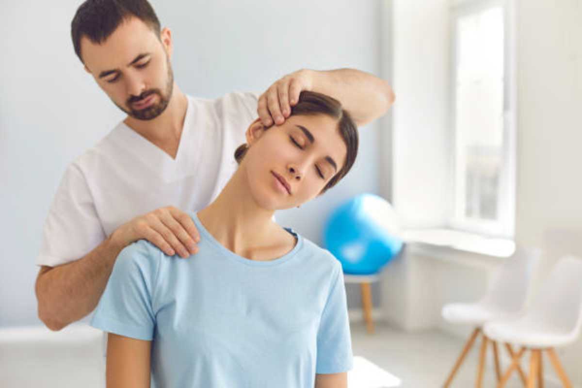 Physiotherapy Service in Aftab Nagar